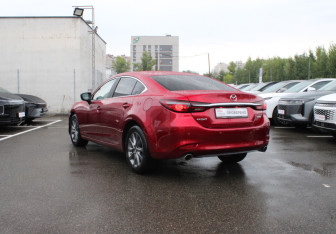 Подержанный автомобиль Mazda 6 Sedan 2020 года (6 фото)