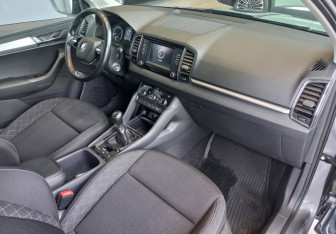 Подержанный автомобиль Skoda Karoq 2021 года (11 фото)