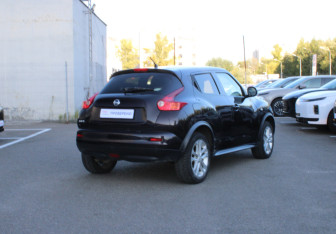 Подержанный автомобиль Nissan Juke 2012 года (2 фото)