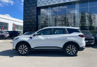 Подержанный автомобиль Chery Tiggo 7 Pro Max 2023 года (8 фото)