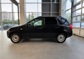 Подержанный автомобиль LADA (ВАЗ) Kalina Wagon 2017 года (5 фото)