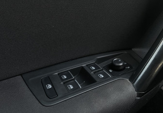 Подержанный автомобиль Volkswagen Tiguan 2018 года (15 фото)