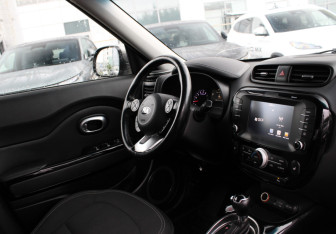 Подержанный автомобиль Kia Soul 2018 года (8 фото)