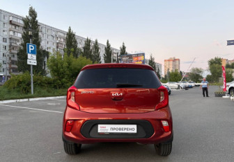 Подержанный автомобиль Kia Picanto 2022 года (6 фото)