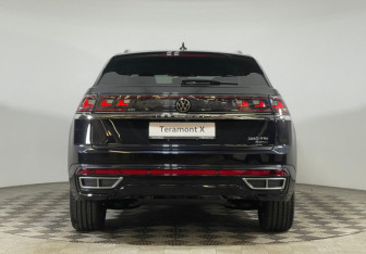 Новый Volkswagen Teramont 2025 (7 фото)