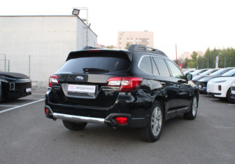 Подержанный автомобиль Subaru Outback Wagon 2016 года (4 фото)
