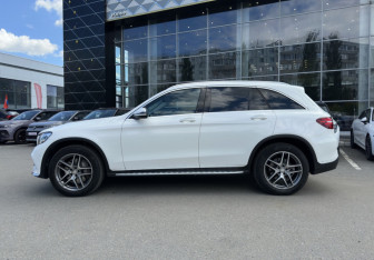 Подержанный автомобиль Mercedes-Benz GLC Coupe 2015 года (4 фото)