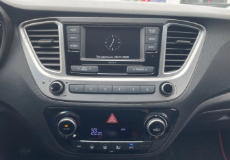 Подержанный автомобиль Hyundai Solaris Sedan 2020 года (14 фото)