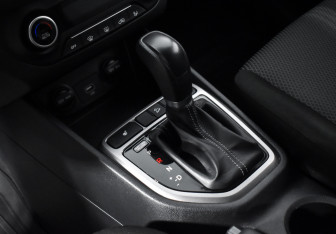 Подержанный автомобиль Hyundai Creta 2020 года (11 фото)