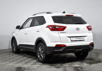 Подержанный автомобиль Hyundai Creta 2021 года (7 фото)