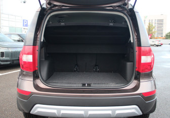 Подержанный автомобиль Skoda Yeti 2014 года (16 фото)