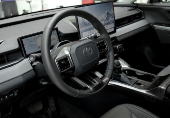 Новый Toyota RAV4 2026 (13 фото)