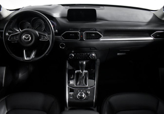 Подержанный автомобиль Mazda CX-5 2019 года (15 фото)