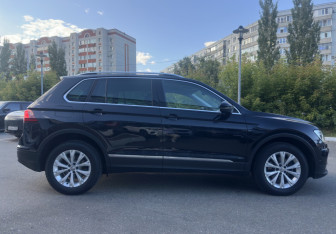 Подержанный автомобиль Volkswagen Tiguan 2017 года (4 фото)