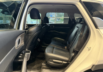 Подержанный автомобиль Kia Sorento 2020 года (12 фото)
