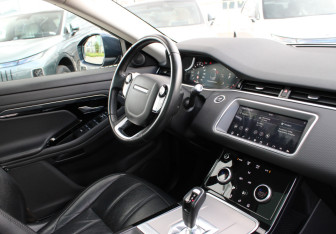 Подержанный автомобиль Land Rover Range Rover Evoque 2019 года (8 фото)