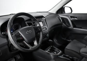 Подержанный автомобиль Hyundai Creta 2020 года (9 фото)
