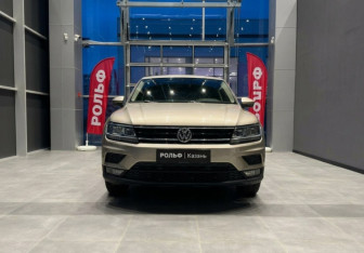 Подержанный автомобиль Volkswagen Tiguan 2019 года (2 фото)