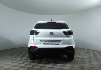 Подержанный автомобиль Hyundai Creta 2017 года (6 фото)