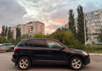 Подержанный автомобиль Volkswagen Tiguan 2010 года (4 фото)