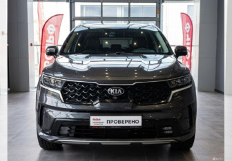 Подержанный автомобиль Kia Sorento 2021 года (8 фото)