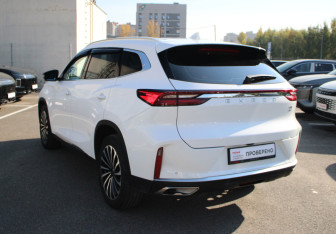 Подержанный автомобиль Exeed TXL 2023 года (6 фото)