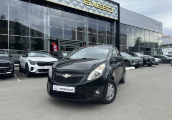 Подержанный автомобиль Chevrolet Spark 2012 года (1 фото)