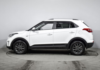 Подержанный автомобиль Hyundai Creta 2021 года (8 фото)