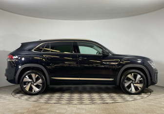 Новый Volkswagen Teramont 2025 (5 фото)