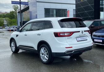 Подержанный автомобиль Renault Koleos 2017 года (7 фото)