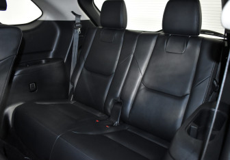 Подержанный автомобиль Mazda CX-9 2018 года (13 фото)