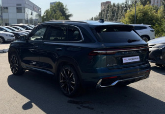 Подержанный автомобиль Geely Monjaro 2023 года (2 фото)