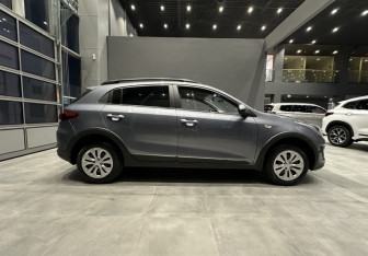 Подержанный автомобиль Kia Rio Hatchback 2019 года (5 фото)