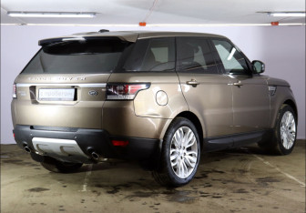 Подержанный автомобиль Land Rover Range Rover Sport 2014 года (2 фото)