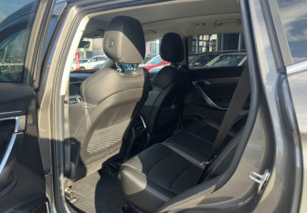 Подержанный автомобиль Geely Atlas Pro 2023 года (12 фото)