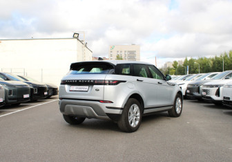 Подержанный автомобиль Land Rover Range Rover Evoque 2019 года (4 фото)
