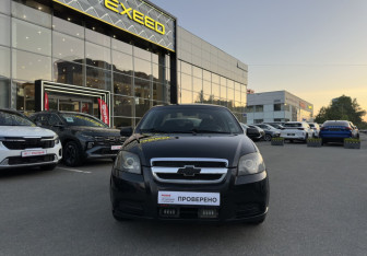 Подержанный автомобиль Chevrolet Aveo Sedan 2011 года (2 фото)