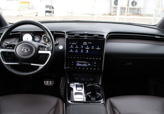 Подержанный автомобиль Hyundai Tucson 2021 года (9 фото)