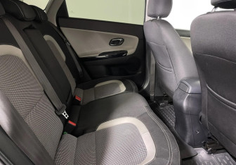 Подержанный автомобиль Kia Ceed Wagon 2018 года (9 фото)