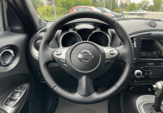 Подержанный автомобиль Nissan Juke 2012 года (14 фото)