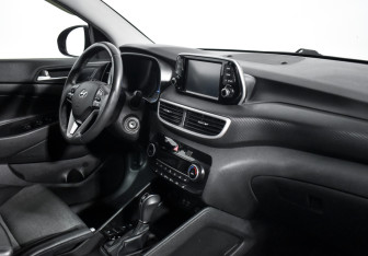 Подержанный автомобиль Hyundai Tucson 2020 года (13 фото)