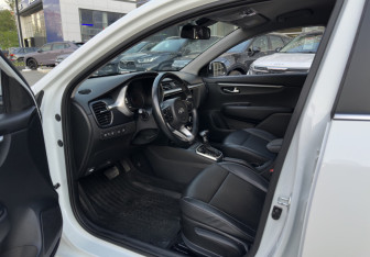 Подержанный автомобиль Kia Rio Sedan 2020 года (9 фото)