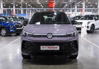 Новый Volkswagen Tiguan 2025 (3 фото)