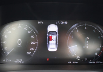 Подержанный автомобиль Volvo S60 2020 года (20 фото)