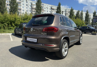 Подержанный автомобиль Volkswagen Tiguan 2016 года (5 фото)