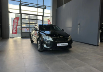 Подержанный автомобиль Kia Rio Hatchback 2012 года (3 фото)