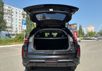 Подержанный автомобиль Haval F7 2024 года (17 фото)
