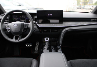 Новый Toyota Camry Sedan 2026 (11 фото)