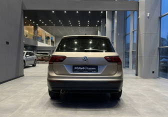Подержанный автомобиль Volkswagen Tiguan 2019 года (4 фото)
