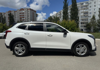 Подержанный автомобиль Haval Jolion 2025 года (4 фото)